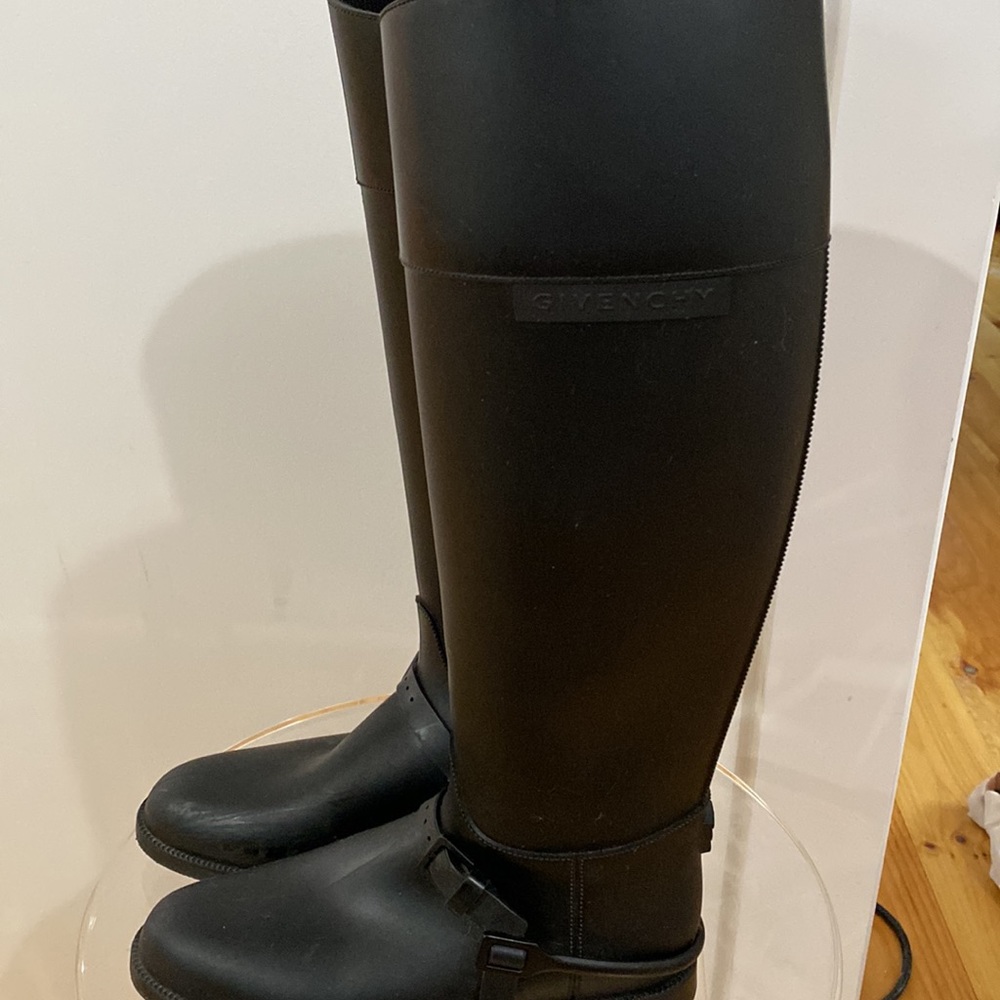 Givenchy Rain Boots Size 37, Black - Picture 4 of 6